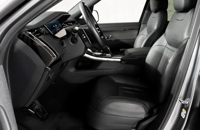 Vehicle image 2 Vehicle image 2