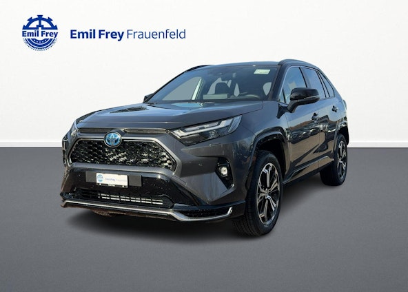 First vehicle image First vehicle image