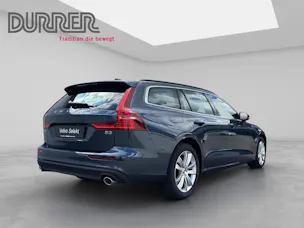 VOLVO V60 2.0 B3 Momentum