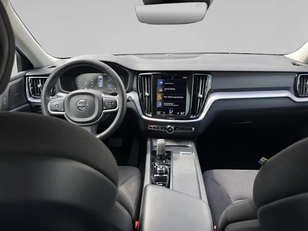 VOLVO V60 2.0 B3 Momentum