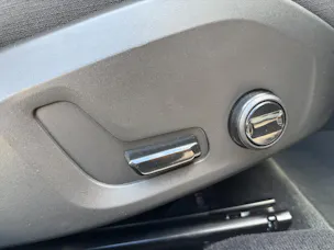 VOLVO V60 2.0 B3 Momentum