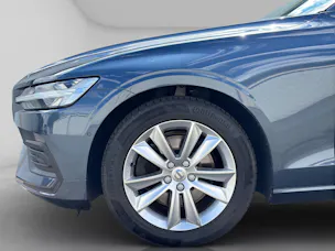 VOLVO V60 2.0 B3 Momentum
