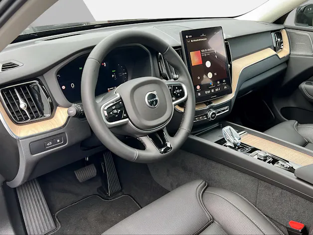 VOLVO XC60 2.0 T6 TE Plus Bright eAWD