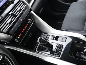 Vehicle image MITSUBISHI Eclipse Cross 2.4 PHEV Intense 4x4