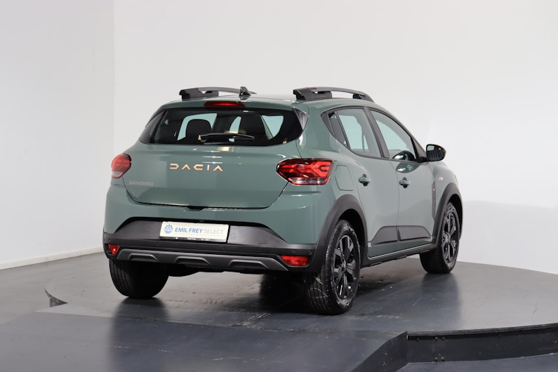 Vehicle image DACIA SANDERO