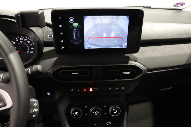 Vehicle image DACIA SANDERO