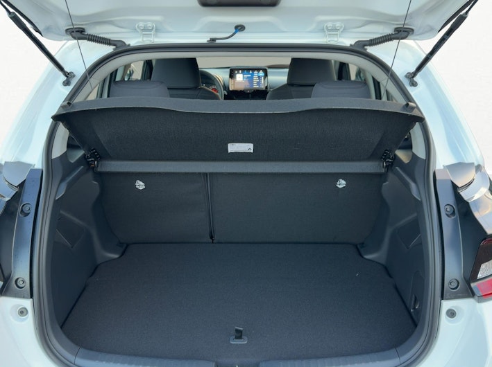 Vehicle image TOYOTA YARIS