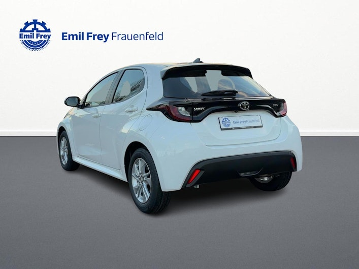 Vehicle image TOYOTA YARIS