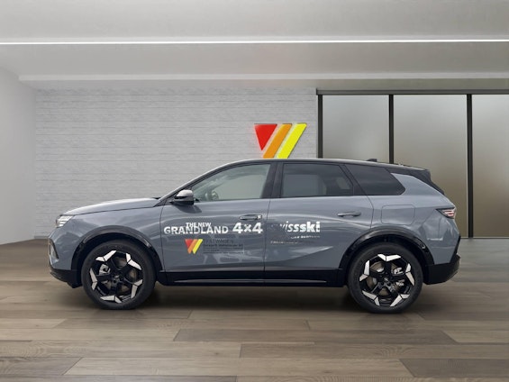 Vehicle image 5 Vehicle image 5