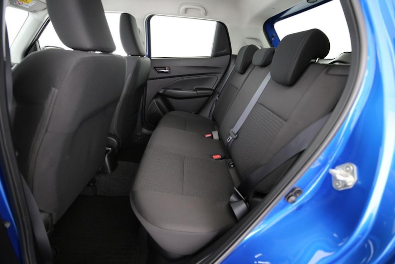 Vehicle image SUZUKI SWIFT