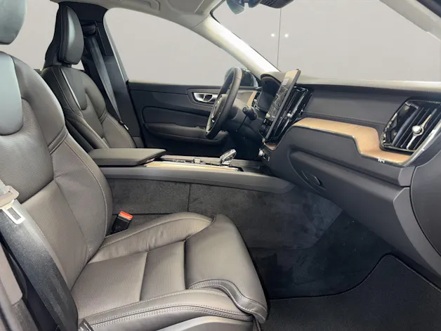 Volvo XC60 2.0 T8 TE Ultra Dark eAWD