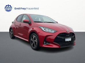 Vehicle image TOYOTA Yaris 1.5 VVT-i HSD Trend