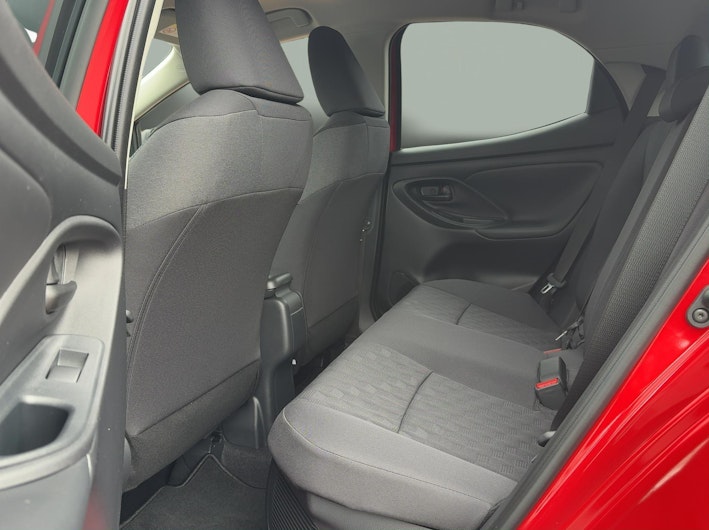 Vehicle image TOYOTA YARIS