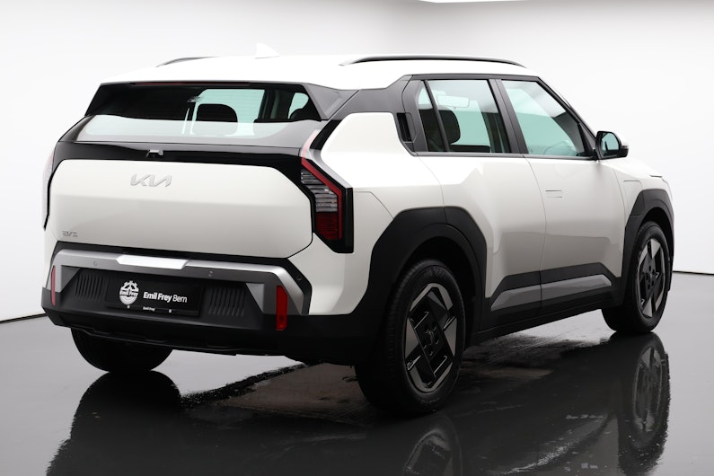 Vehicle image KIA EV3