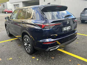 Mitsubishi Outlander 2.4 PHEV Invite 4x4