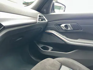 BMW 320d xDrive Touring