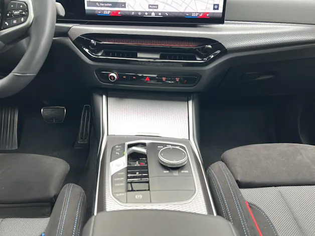 BMW 320d xDrive Touring