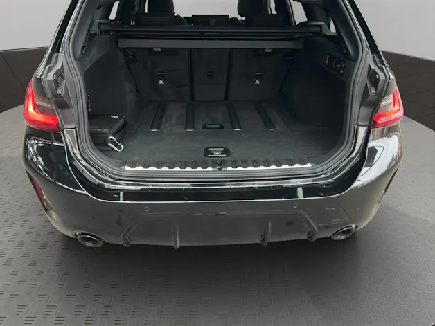 BMW 320d xDrive Touring