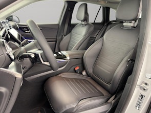 Vehicle image MERCEDES-BENZ GLC 220 d AMG Line 4matic