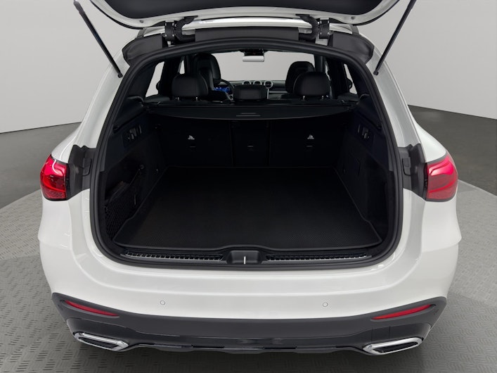 Vehicle image MERCEDES-BENZ GLC 220