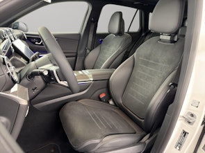 Vehicle image MERCEDES-BENZ GLC 220 d AMG Line 4matic