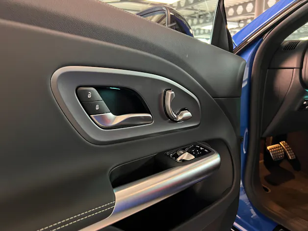 Mercedes-Benz CLA 350 AMG Line 4matic