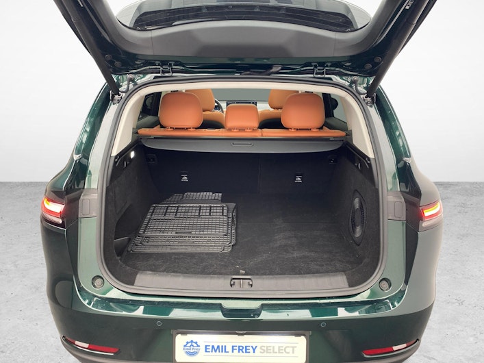 Vehicle image LEAPMOTOR C10