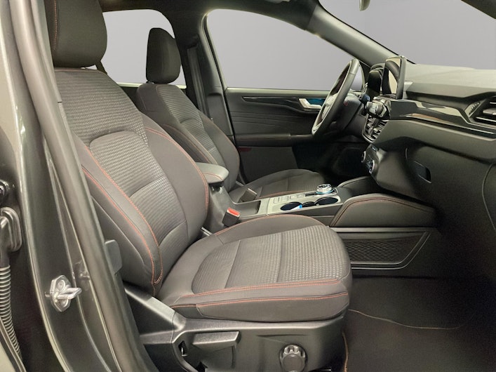 Vehicle image FORD KUGA