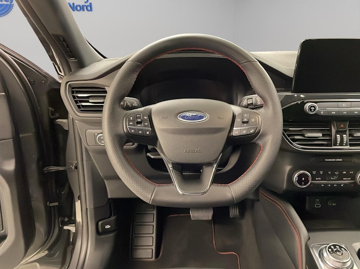 Vehicle image FORD KUGA