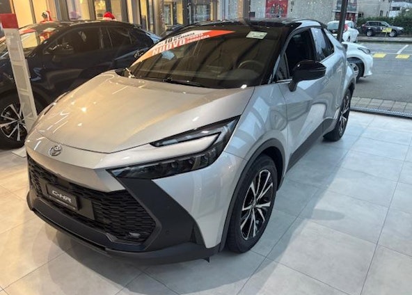 First vehicle image First vehicle image