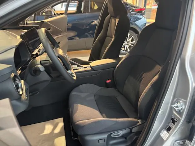 Toyota C-HR 2.0 PHEV Swiss Edition