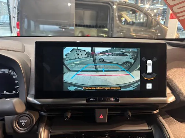 Toyota C-HR 2.0 PHEV Swiss Edition