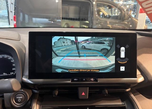 Vehicle image 8 Vehicle image 8