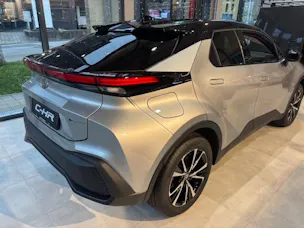 Toyota C-HR 2.0 PHEV Swiss Edition