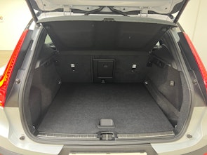 Vehicle image VOLVO XC40 1.5 T5 TE R-Design