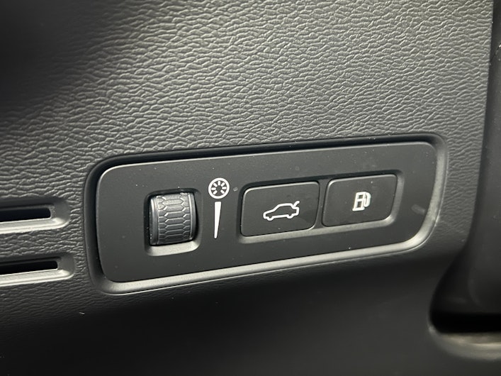 Vehicle image VOLVO XC40