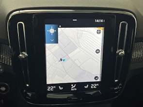 Vehicle image VOLVO XC40 1.5 T5 TE R-Design