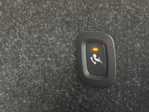 Vehicle image VOLVO XC40 1.5 T5 TE R-Design