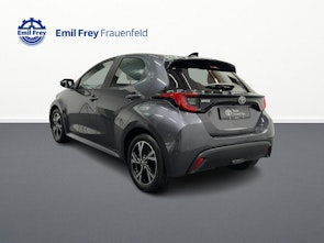 Vehicle image TOYOTA Yaris 1.5 VVT-i HSD Trend
