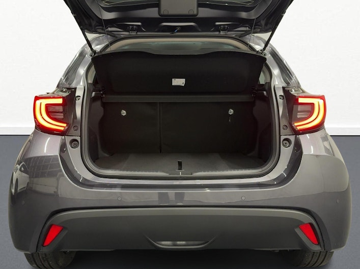 Vehicle image TOYOTA YARIS