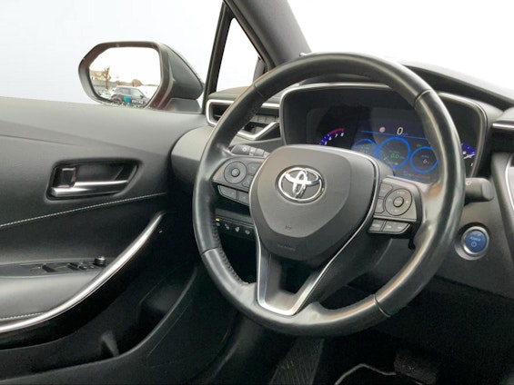 Vehicle image 4 Vehicle image 4