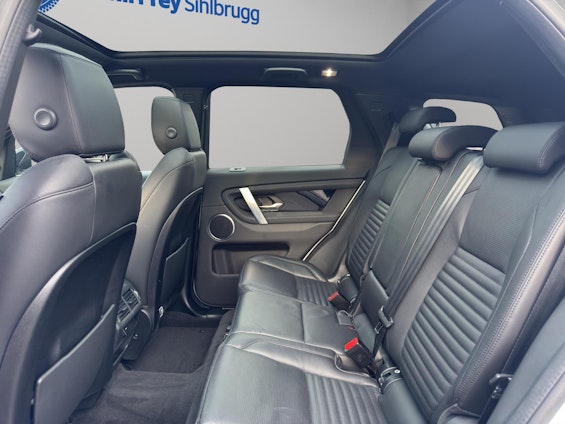 Vehicle image 9 Vehicle image 9