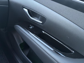 Vehicle image HYUNDAI Tucson 1.6 T-GDi PHEV Vertex 4WD