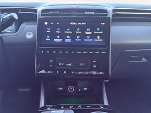 Vehicle image HYUNDAI Tucson 1.6 T-GDi PHEV Vertex 4WD