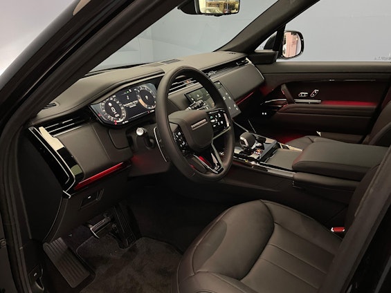 Vehicle image 5 Vehicle image 5