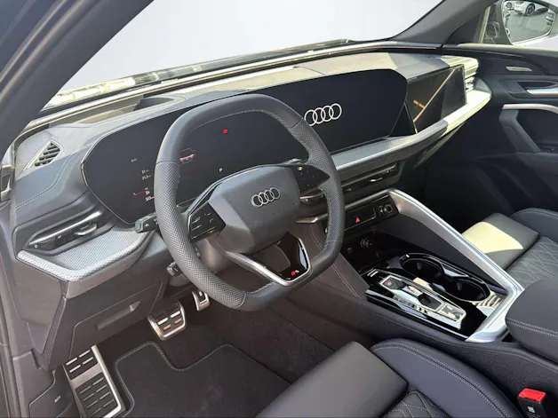 Audi Q5 SB TFSI quattro 150 kW S t. 2000ccm 204PS/150kW 4 Zylinder TFSI Benzin / mHEV