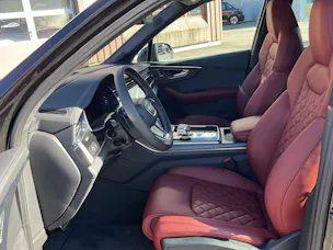 AUDI SQ7 SUV 4.0 V8 TFSI quattro T-Tronic