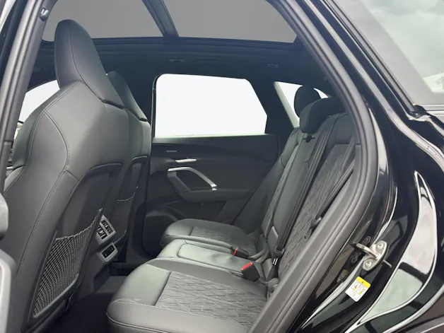Audi Q5 SUV TDI quattro 150 kW S t. 2000ccm 204PS/150kW 4 Zylinder TDI Diesel / mHEV