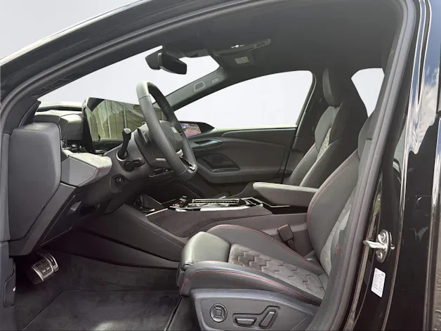 Audi S6 e-tron Avant quattro