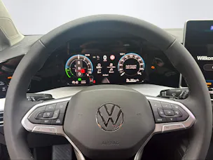 VW Golf VIII 1.5 TSI PHEV Life DSG